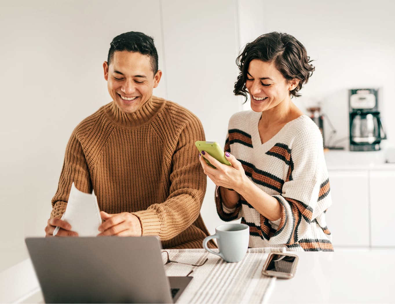 Couple managing their Inspira Financial account